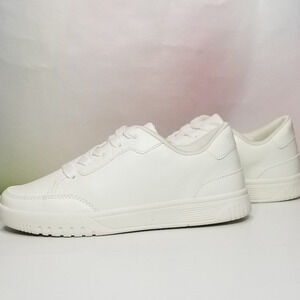 Kenneth Cole Reaction Unisex Kids Cyril Braxton Sneakers Size 3 White NWT